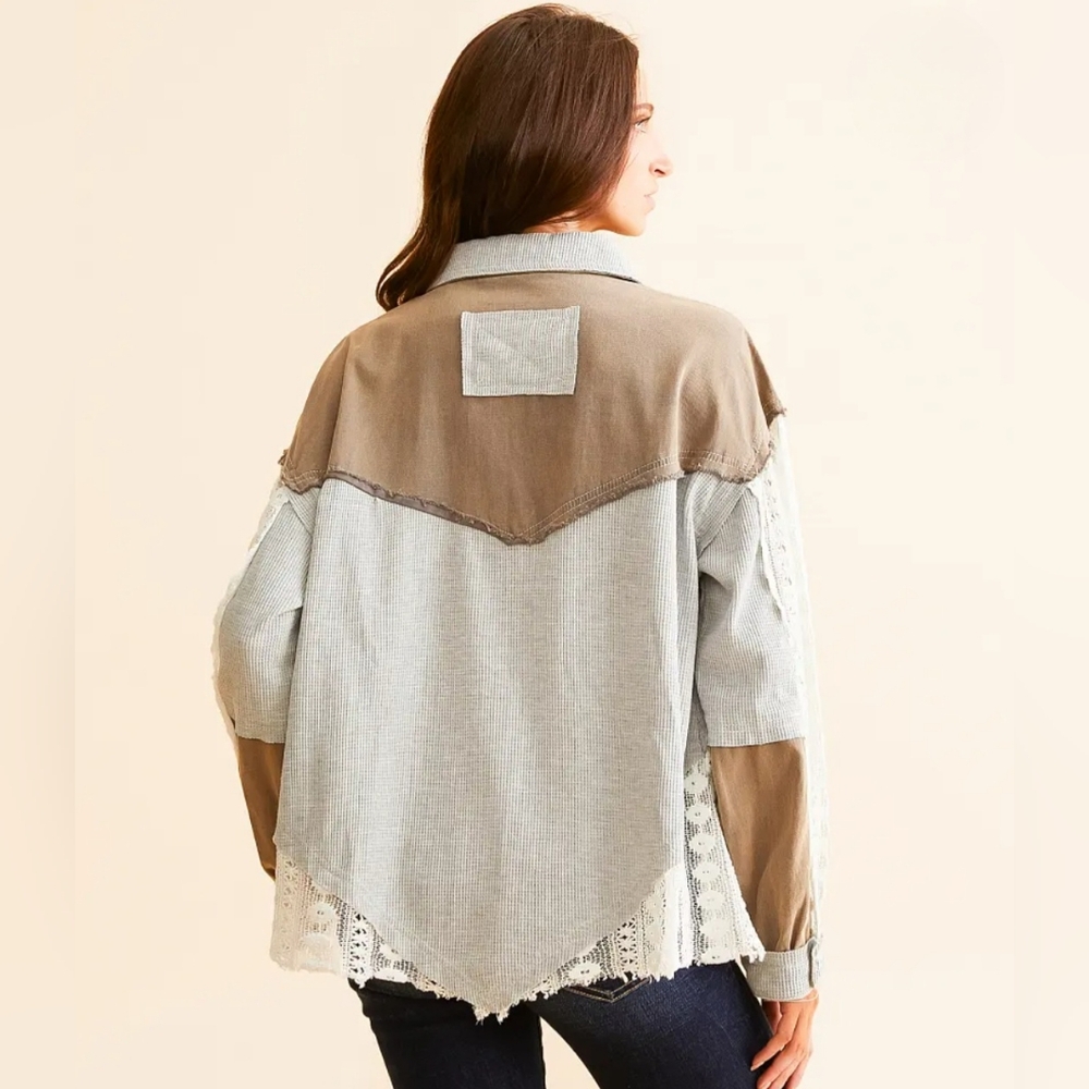 POL Patchwork Lace Button-Down Shirt; Size L; New - image 4